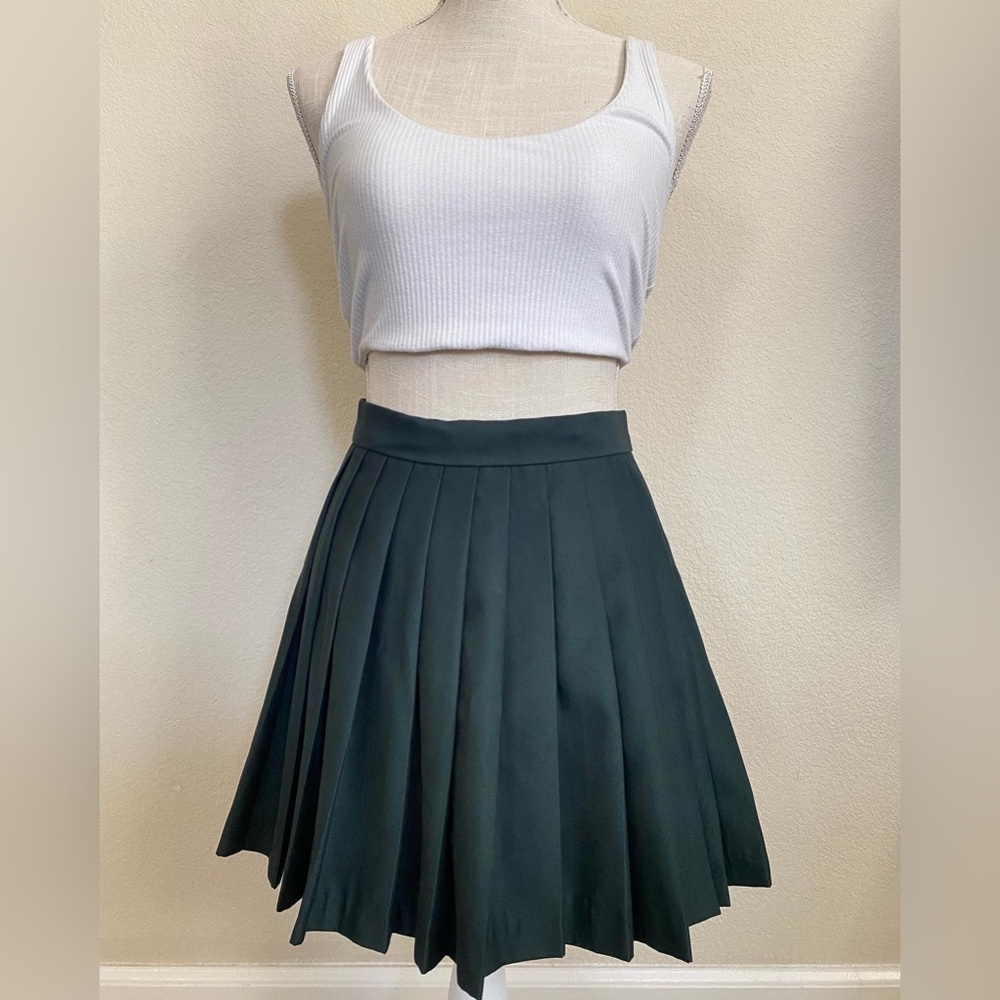 Zonper Pleated Mini Skirt